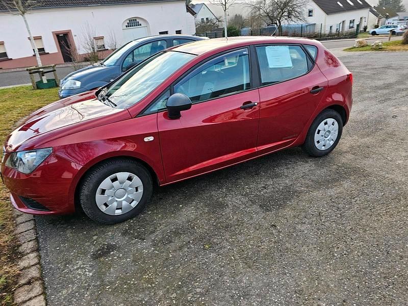 Gebraucht Seat Ibiza 70 PS (51 kW) 2013 Rot Kleinwagen