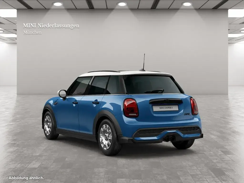 Używany Mini Cooper S 178 KM (130 kW) 2024 Niebieski Hatchback