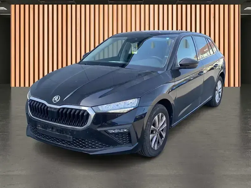 Usata Skoda Scala Selection 116 CV (85 kW) 2025 Nero Utilitaria