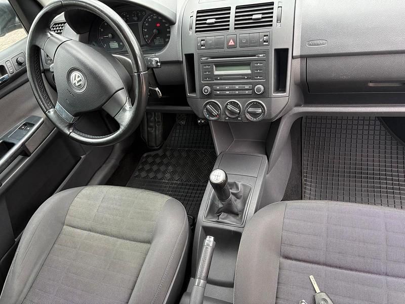 Gebraucht VW Polo 81 PS (59 kW) 2007 Blau Kleinwagen