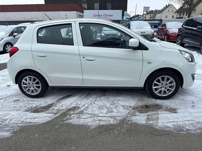 Gebraucht Mitsubishi Space Star Active 71 PS (52 kW) 2019 Weiß Kleinwagen