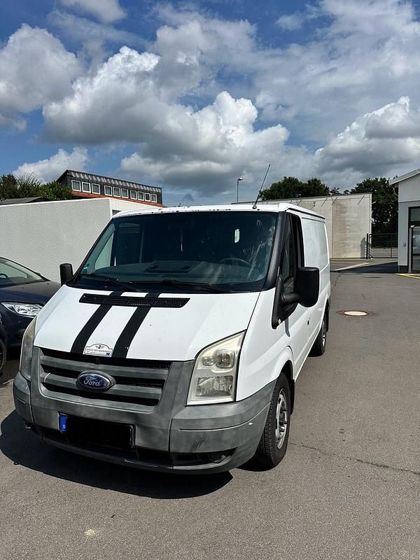 Weiß Gebraucht 2010 Ford Transit Van | 3.800 € (Fairer Preis) - Bild 1/4