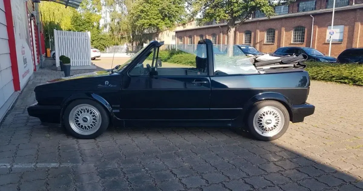 Gebraucht VW Golf Cabriolet 98 PS (72 kW) 1990 Blau Cabrio