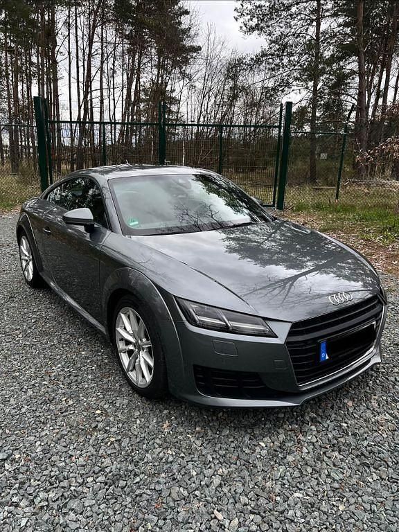 Gebraucht Audi TT Sport 230 PS (169 kW) 2015 Grau Coupé