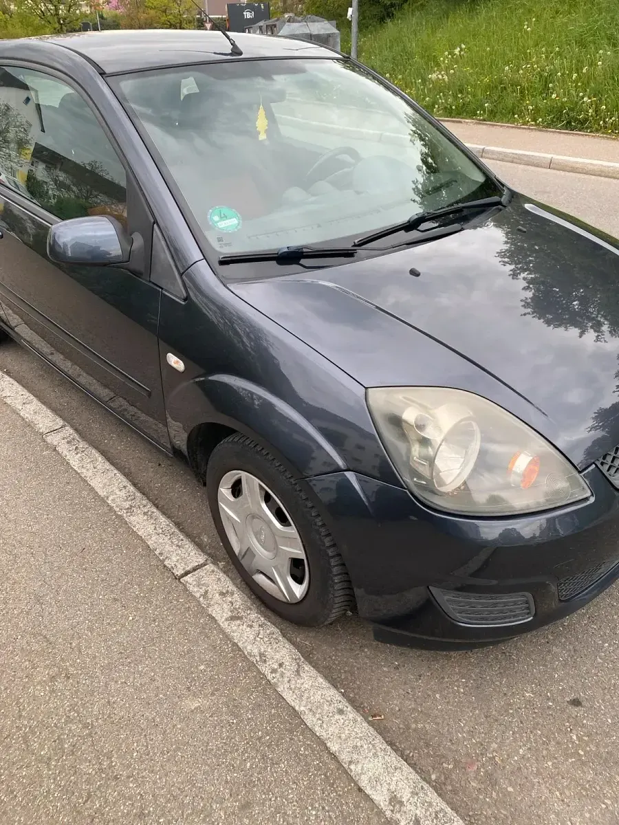 Gebraucht Ford Fiesta 2008 Grau Kleinwagen