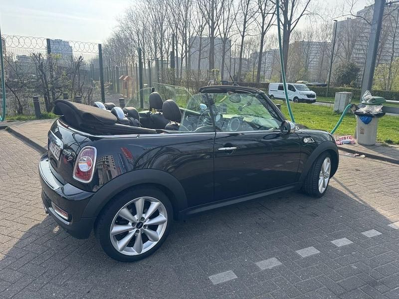 Gebraucht Mini Cooper SD 143 PS (105 kW) 2013 Schwarz Kleinwagen