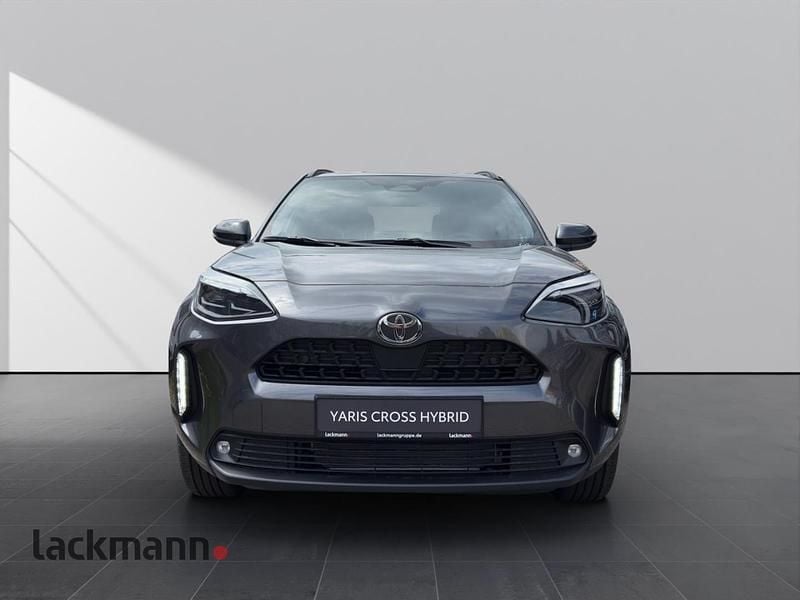 Neu Toyota Yaris Hybrid 131 PS (96 kW) 2026 Grey metallic Kleinwagen