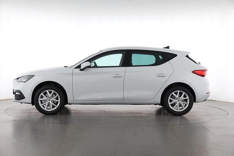 Neu Seat Leon 150 PS (110 kW) 2026 Glacial weiss Limousine