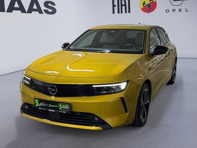 Gebraucht Opel Astra Elegance 131 PS (96 kW) 2023 Kult gelb Limousine