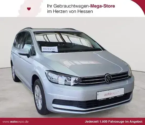 Gebraucht VW Touran Comfortline 150 PS (110 kW) 2021 Van / Kleinbus