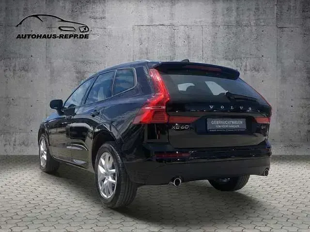 Second-hand Volvo XC60 Momentum 190 CP (139 kW) 2018 Negru SUV