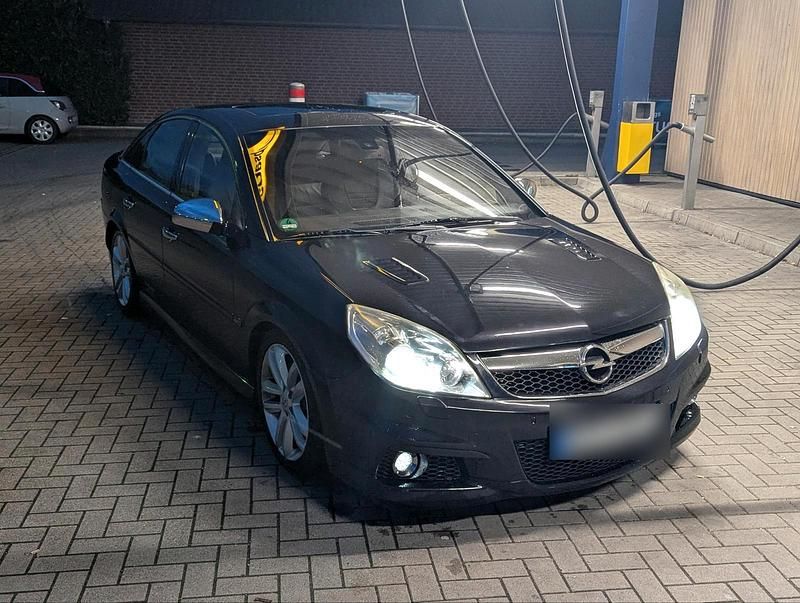 Schwarz Gebraucht 2008 Opel Vectra OPC Limousine | 3.500 € (Fairer Preis) - Bild 1/4
