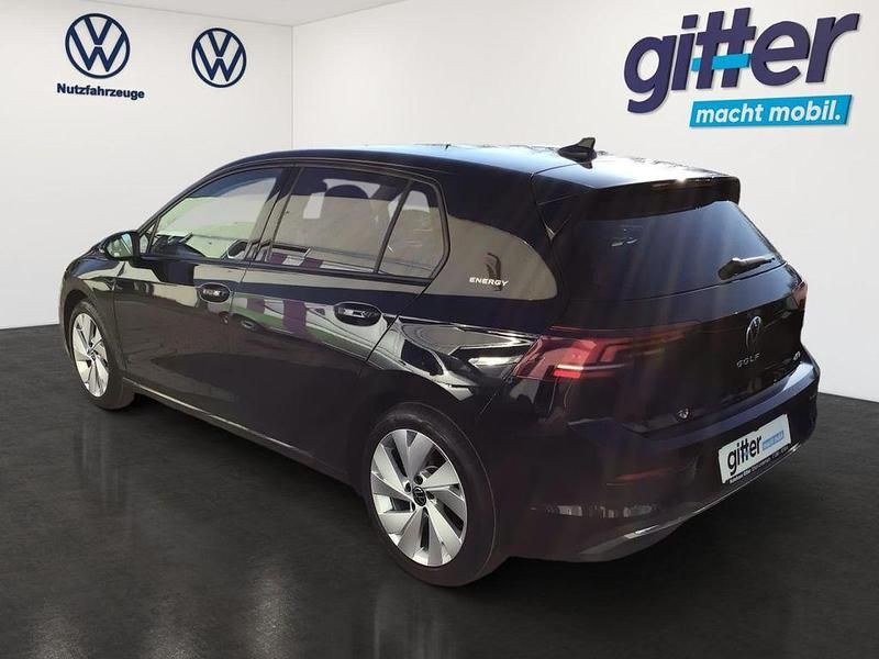 Neu VW Golf VIII 150 PS (110 kW) 2026 Schwarz Limousine