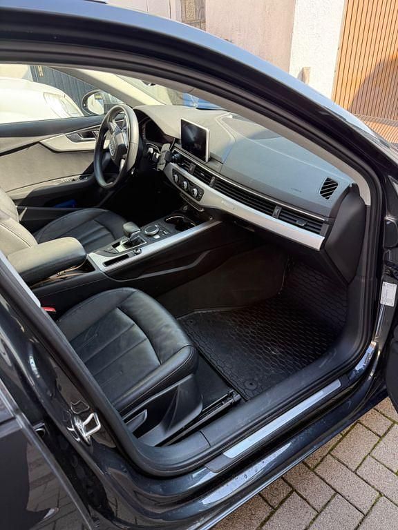 Gebraucht Audi A4 Design 286 PS (210 kW) 2019 Grau Kombi