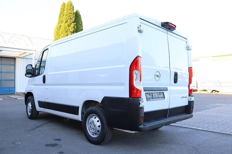 Gebraucht Opel Movano Edition 140 PS (102 kW) 2023 Weiß Van