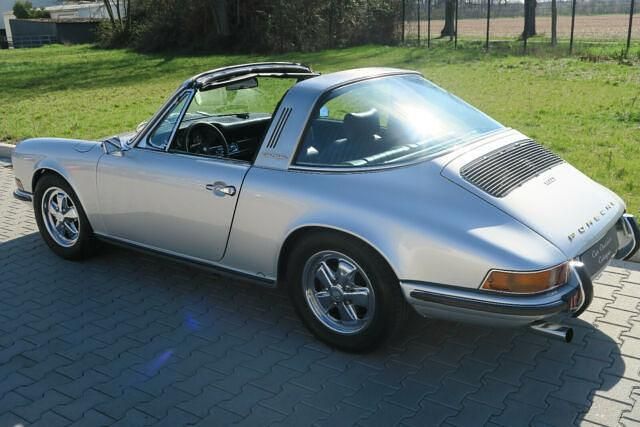 Gebraucht Porsche 911 125 PS (91 kW) 1971 Silber metallic Cabrio