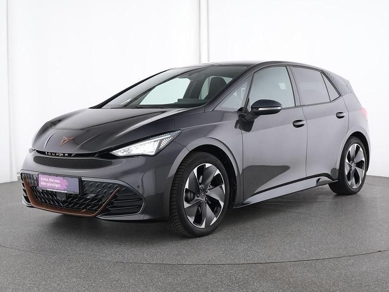 Quasargrau Gebraucht 2023 Cupra Born Kleinwagen | 25.988 € (Fairer Preis) - Bild 1/4