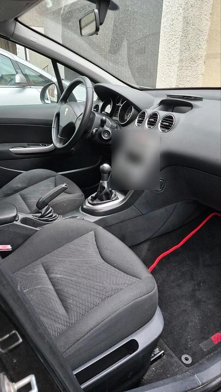 Gebraucht Peugeot 308 120 PS (88 kW) 2009 Schwarz Limousine