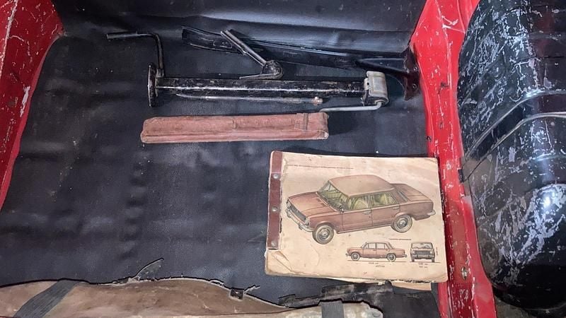 Gebraucht Lada 1200 58 PS (42 kW) 1980 Rot Kleinwagen