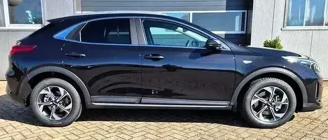 Neu Kia XCeed 116 PS (85 kW) 2025 Verschiedene farben SUV