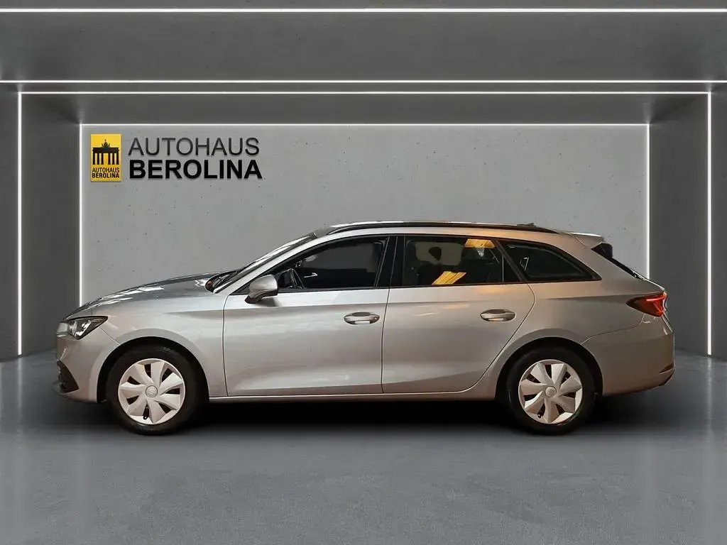 Gebraucht Seat Leon ST Reference 90 PS (66 kW) 2023 Urban silber metallic Kombi