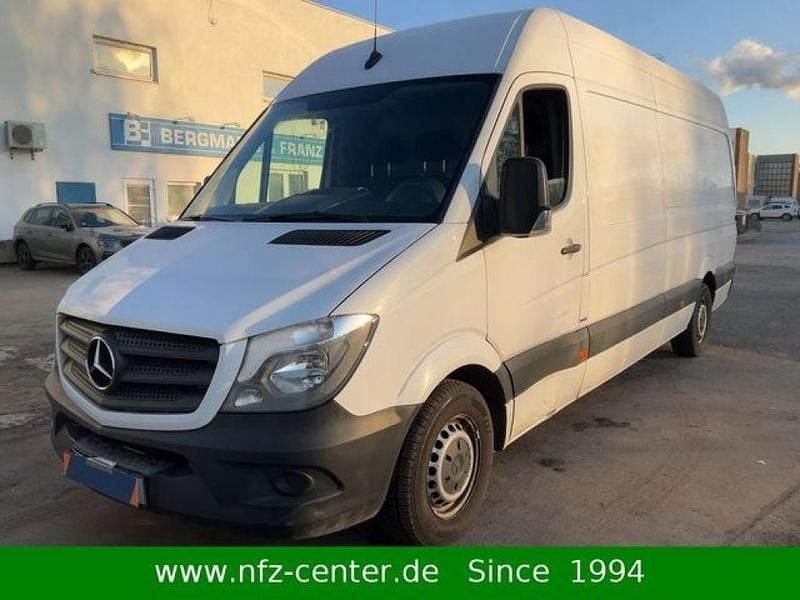 Gebraucht Mercedes Sprinter 163 PS (119 kW) 2018 Arktikweiss Van