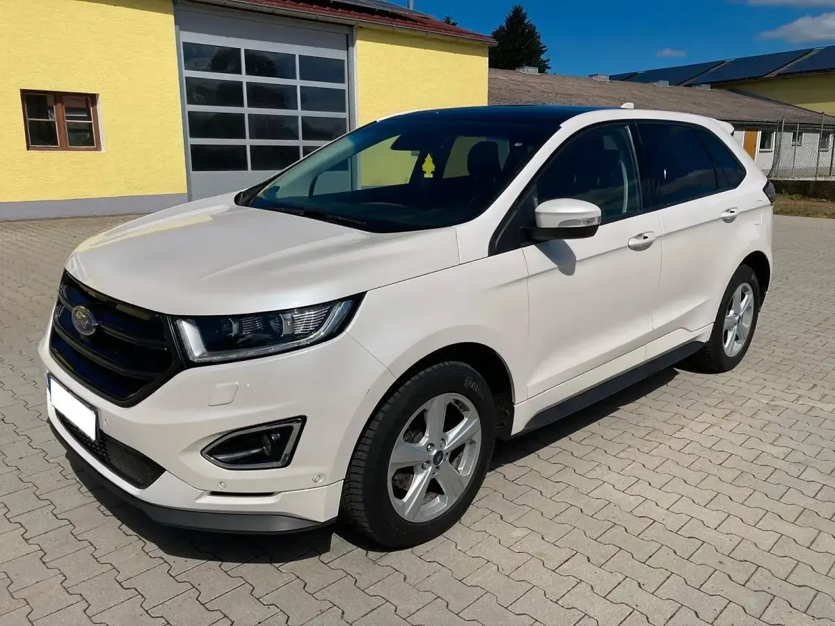 Gebraucht Ford Edge Sport 210 PS (154 kW) 2017 Arktisweiß (metallic) SUV