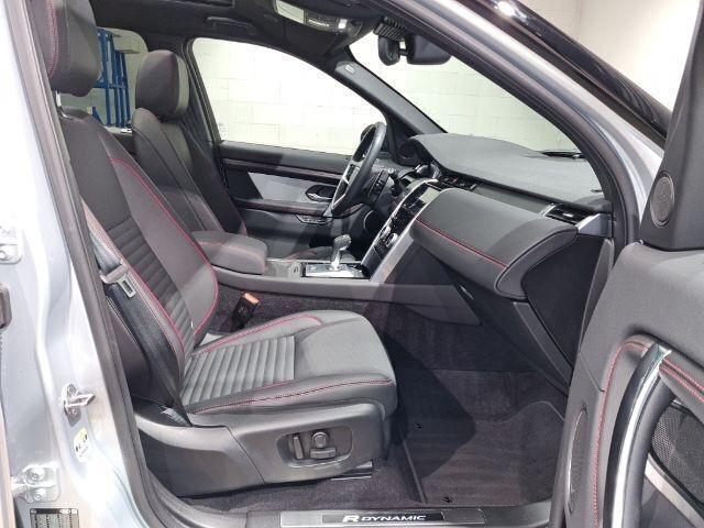 Gebraucht Land Rover Discovery Sport SE Dynamic 204 PS (150 kW) 2023 Silber, hakuba silver SUV