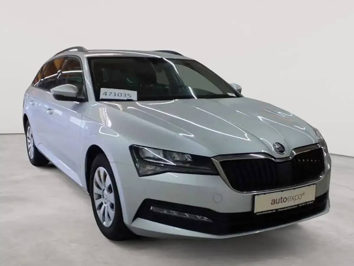 Gebraucht Skoda Superb Active 150 PS (110 kW) 2022 Kombi