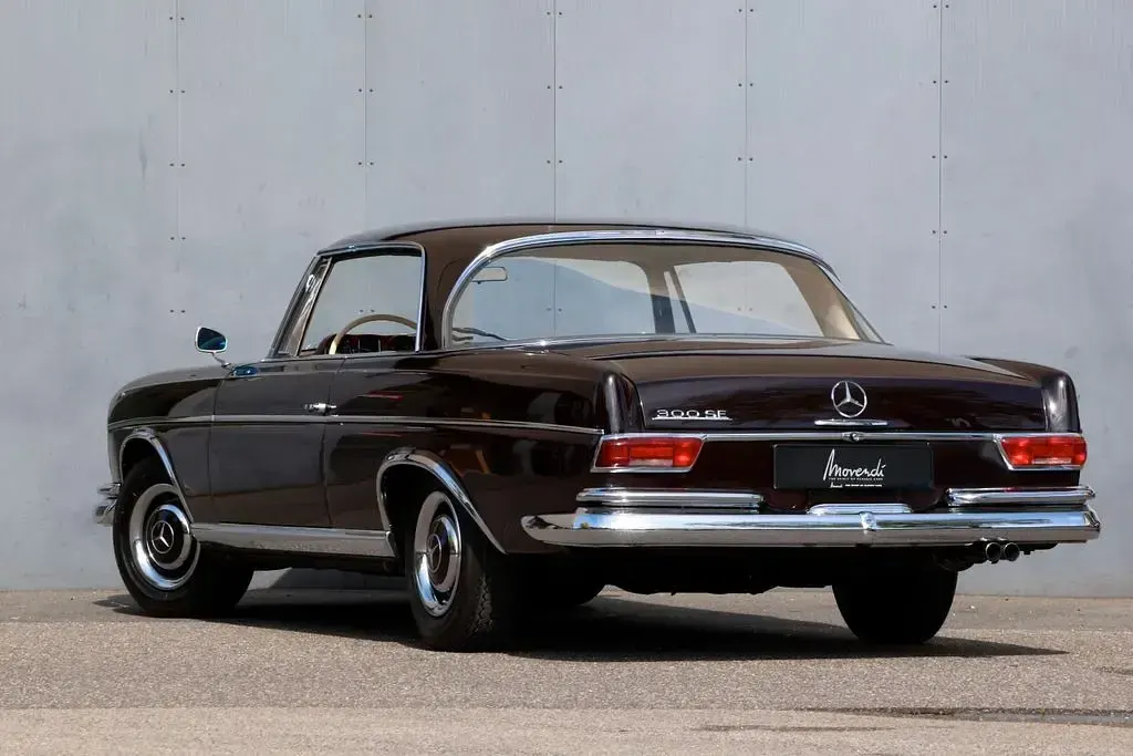 Gebraucht Mercedes 300 SE 170 PS (125 kW) 1965 Braun Coupé