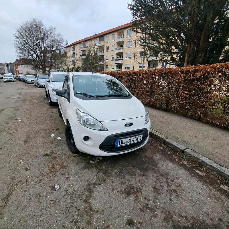 Gebraucht Ford Ka 70 PS (51 kW) 2014 Kleinwagen