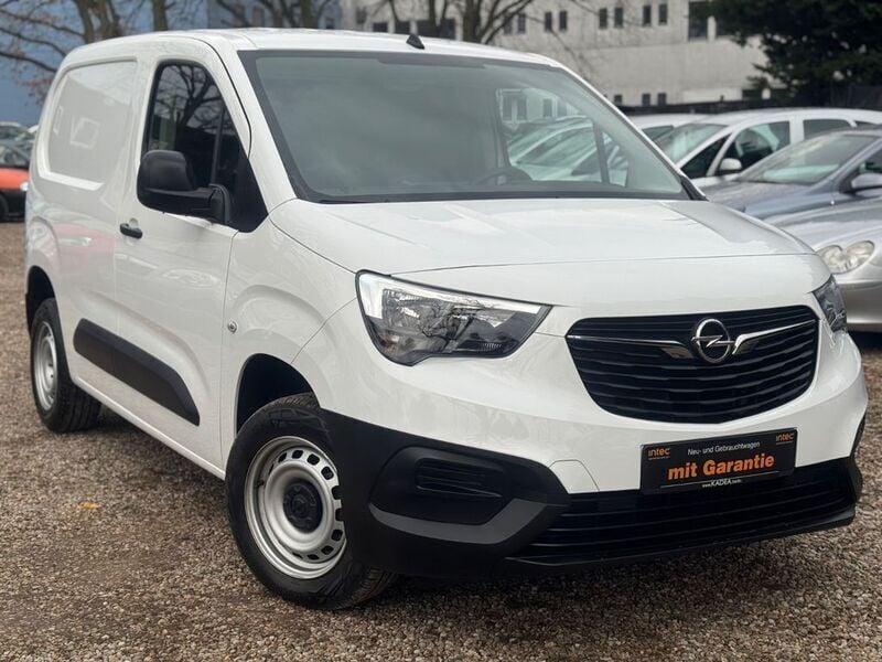 Gebraucht Opel Combo S 102 PS (75 kW) 2021 Weiß Van / Kleinbus
