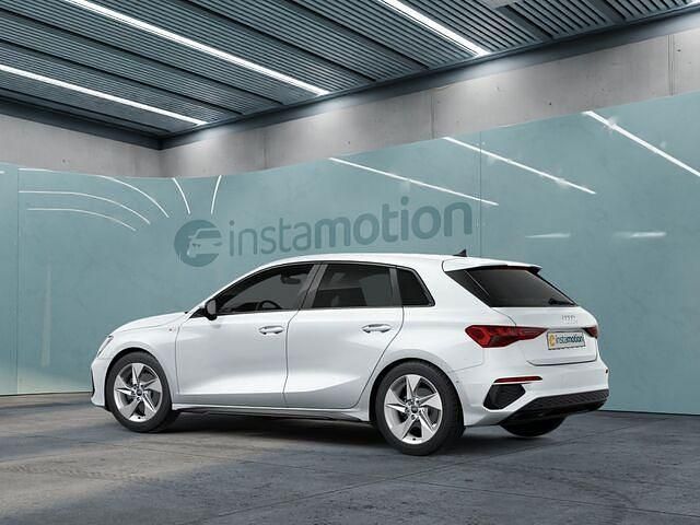 Gebraucht Audi A3 Ambiente 150 PS (110 kW) 2023 Weiß Limousine
