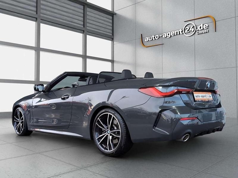 Gebraucht BMW 430 Cabriolet M Sport 245 PS (180 kW) 2023 Dravitgrau metallic Cabrio