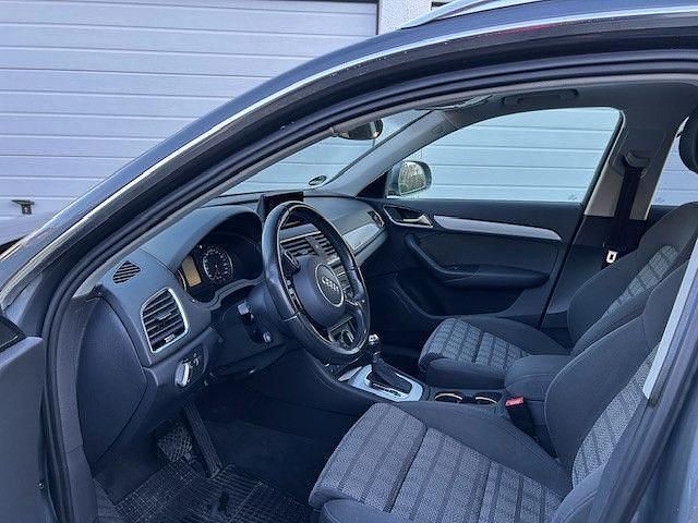 Gebraucht Audi Q3 150 PS (110 kW) 2015 Grau SUV