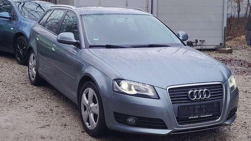 Gebraucht Audi A3 160 PS (117 kW) 2010 Grau Kleinwagen