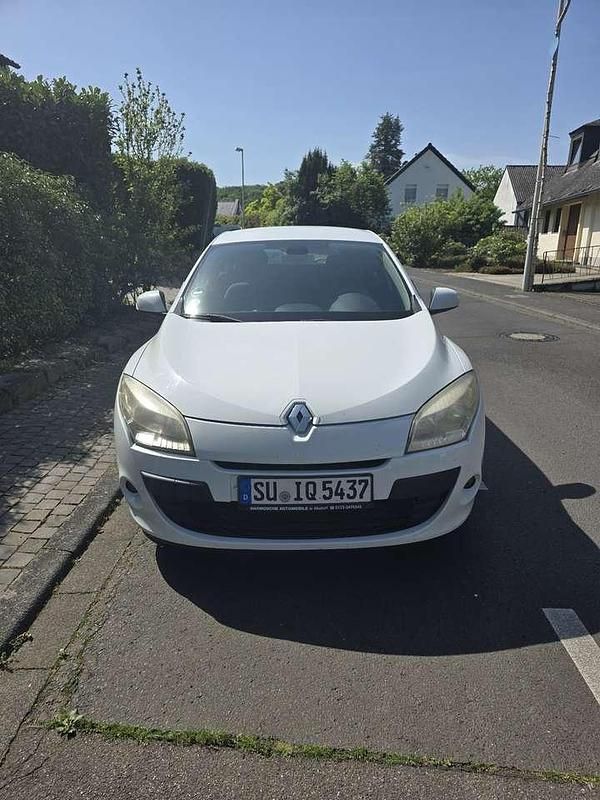 Gebraucht 2009 Renault Mégane GrandTour Avantage Kombi | 4.200 € (Teuer) - Bild 1/4