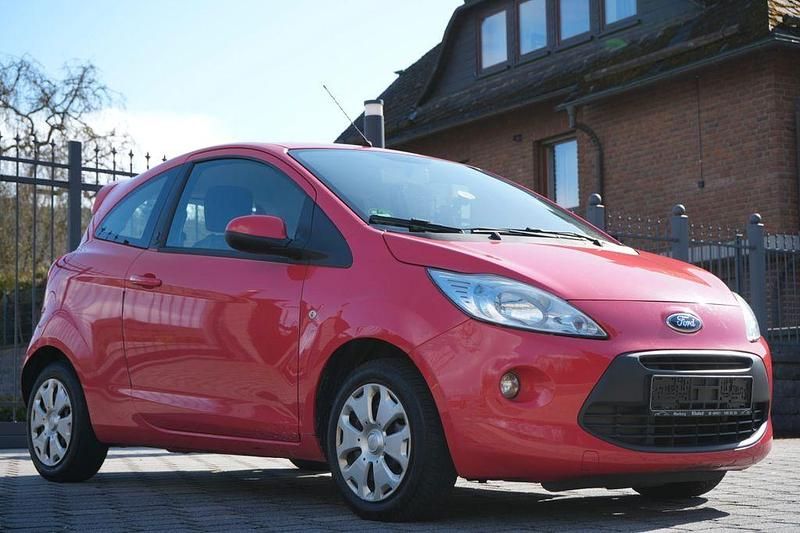 Gebraucht Ford Ka Champions Edition 69 PS (50 kW) 2012 Rot Kleinwagen