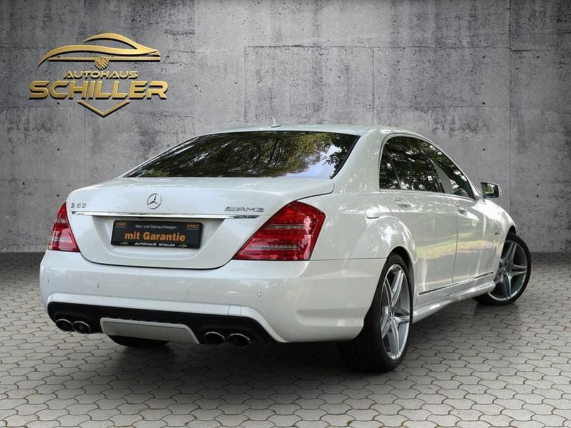 Gebraucht Mercedes S63 AMG AMG 525 PS (386 kW) 2009 Weiß Limousine
