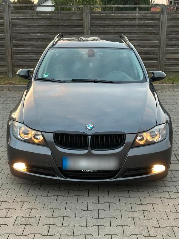 Grau Gebraucht 2007 BMW 318 Kombi | 4.200 € (Fairer Preis) - Bild 1/4