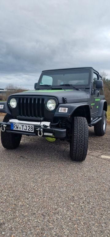 Schwarz Gebraucht 1999 Jeep Wrangler Sahara SUV | 19.650 € (Guter Preis) - Bild 1/4