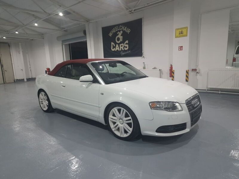 Weiß Gebraucht 2007 Audi S4 Cabriolet Sport Cabrio | 29.990 € - Bild 1/4