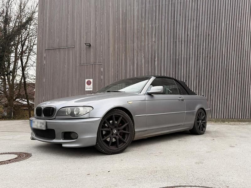 Gebraucht BMW 325 Cabriolet 184 PS (135 kW) 2005 Silber Cabrio