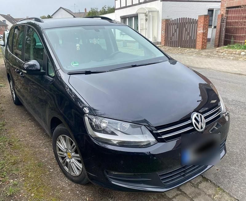 Gebraucht VW Sharan 140 PS (102 kW) 2012 Schwarz Van / Kleinbus
