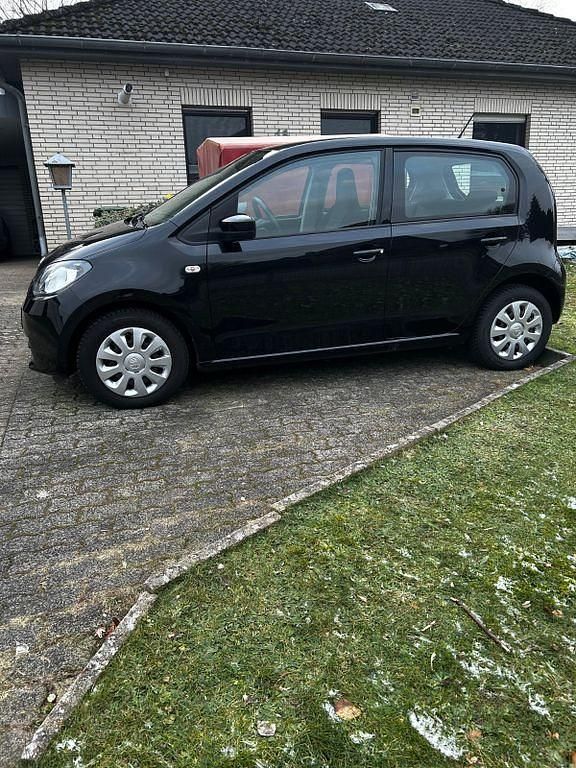 Gebraucht Skoda Citigo Active 60 PS (44 kW) 2013 Schwarz Kleinwagen