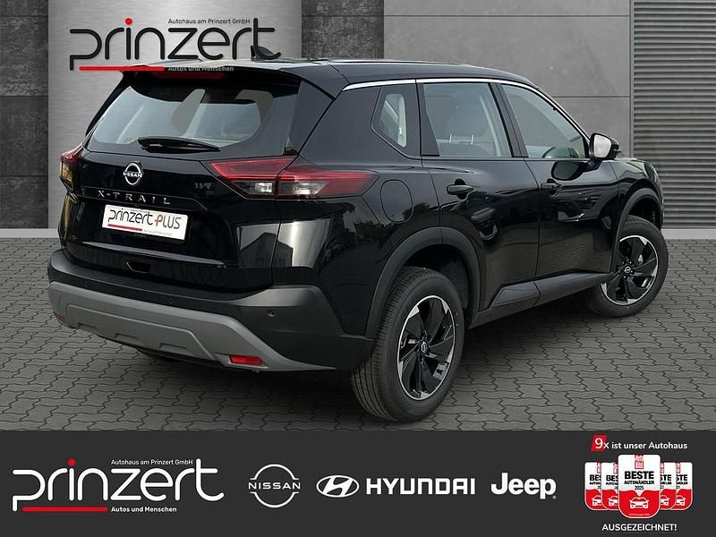 Neu Nissan X-Trail Acenta 2026 Black pearl SUV