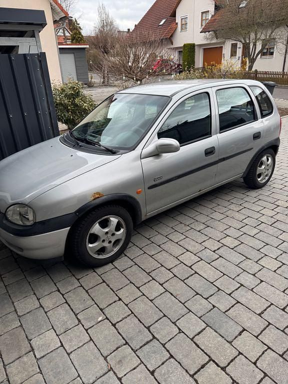 Gebraucht Opel Corsa Edition 65 PS (47 kW) 2000 Grau Limousine