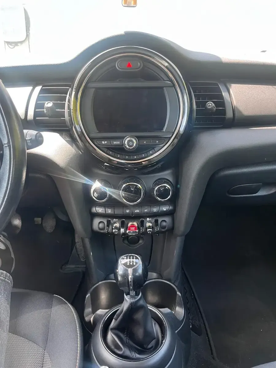 Gebraucht Mini One D 95 PS (69 kW) 2018 Grün Kleinwagen
