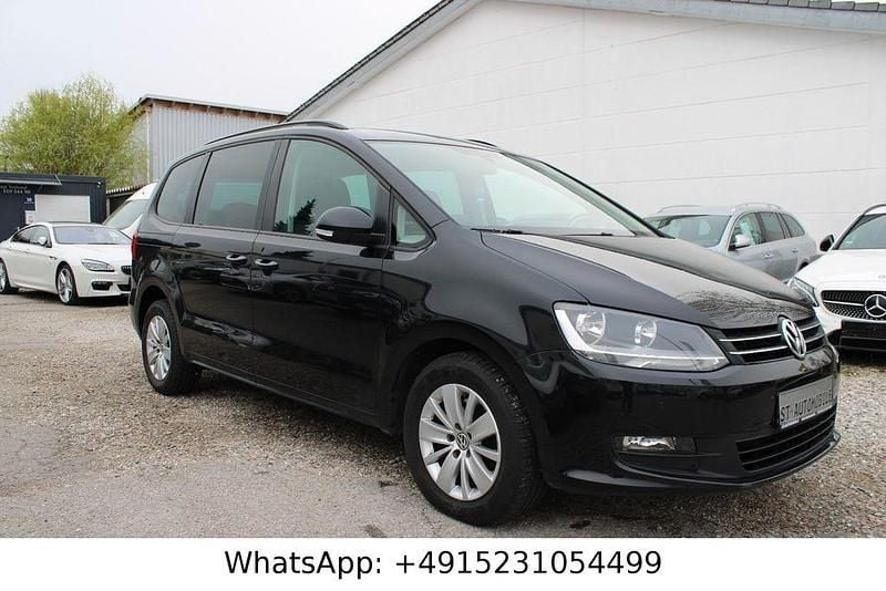 Gebraucht VW Sharan Trendline 140 PS (102 kW) 2012 Schwarz Van / Kleinbus