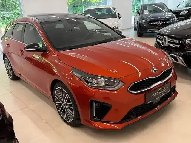 Gebraucht Kia Ceed Sportswagon GT-Line 140 PS (102 kW) 2019 Orange Kombi